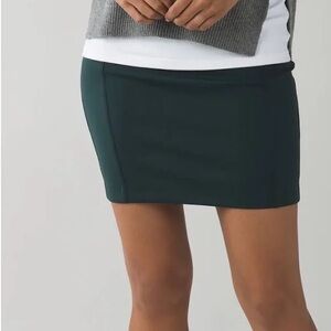 & Go Cityfare Pencil Skirt. Lululemon. 8. NWOT